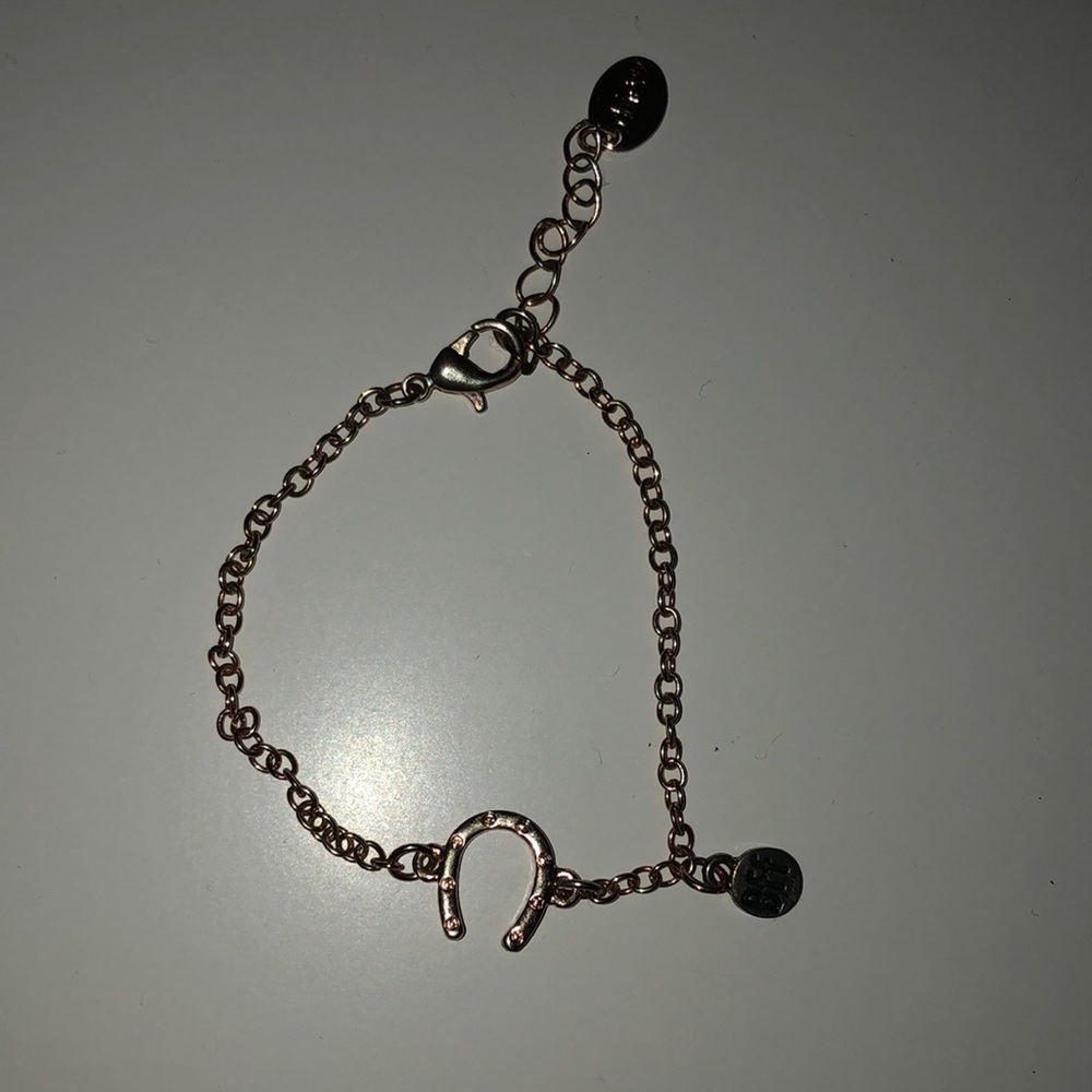 Claire’s Bff Rose Gold Horseshoe Bracelet